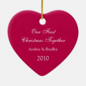 初めてのクリスマスを合わせたピンク結婚フローラのハート セラミックオーナメント (裏面)