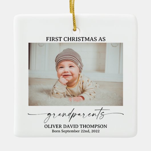 初めてのクリスマスを祖父母としてフォトオーナメント セラミックオーナメント (正面)