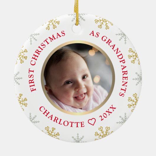 初めてのクリスマスを祖父母としてフォトホリデー セラミックオーナメント (裏面)