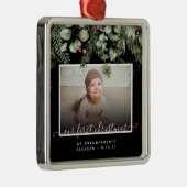 初めてのクリスマスを祖父母として冬の緑 メタルオーナメント (右)