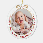 初めてのクリスマスを祖父母として赤い金ゴールド写真 セラミックオーナメント (左)