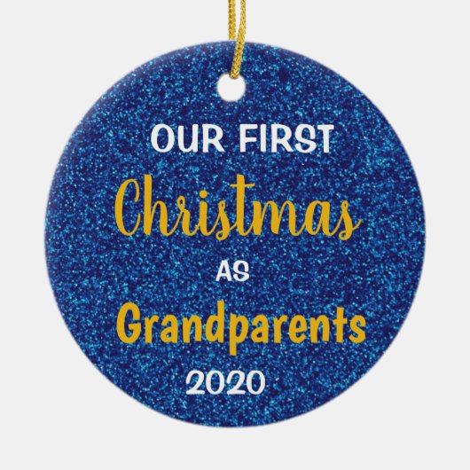 初めてのクリスマスを祖父母として青いグリッター写真 セラミックオーナメント (正面)