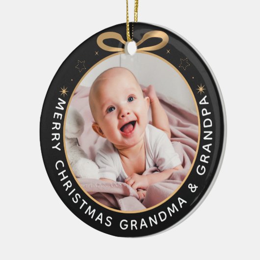 初めてのクリスマスを祖父母として黒い金ゴールド写真 セラミックオーナメント (左)