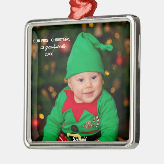 初めてのクリスマスを祖父母として – 金属オーナメント メタルオーナメント (左)