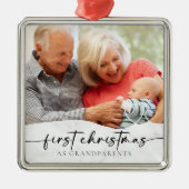 初めてのクリスマスを祖父母の大理石写真として メタルオーナメント (正面)