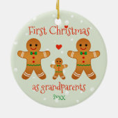 初めてのクリスマスを祖父母 – ジンジャーブレッドマン セラミックオーナメント (裏面)