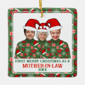 初めてのクリスマスを義母の醜いセーターとして セラミックオーナメント (正面)