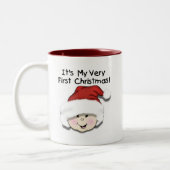 初めてのクリスマスアジアベビーTシャツとギフト ツートーンマグカップ (左)