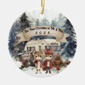 初めてのクリスマスカップルRVキャンプ新婚 セラミックオーナメント (正面)