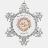 初めてのクリスマスカワイディアベビーガールオーナメント スノーフレークピューターオーナメント (正面)