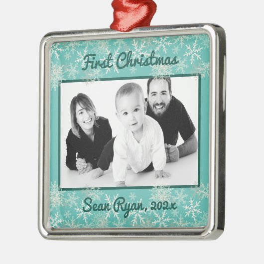 初めてのクリスマススノーフレーク男の赤ちゃんフォトオーナメント メタルオーナメント (左)