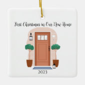 初めてのクリスマスズインザニューホームフロント素朴ドア セラミックオーナメント (正面)