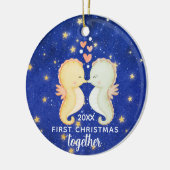初めてのクリスマスズカスタムー一緒の乗馬カップル セラミックオーナメント (左)