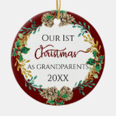 初めてのクリスマスズグランドパレンツホリーパインコーンフォト セラミックオーナメント (正面)