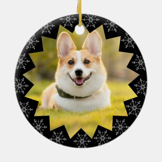 初めてのクリスマスドッグスノーフレークフレームフォトセラミック セラミックオーナメント (裏面)