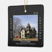 初めてのクリスマスニューホームカスタムブラックフォト セラミックオーナメント (左)