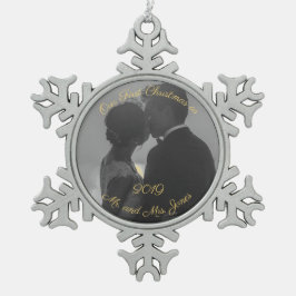 初めてのクリスマスパーソナライズされたのカップ結婚したル スノーフレークピューターオーナメント