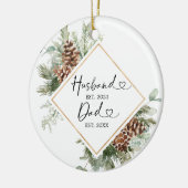 初めてのクリスマスパーソナライズされたのパパ セラミックオーナメント (左)