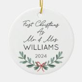 初めてのクリスマスパーソナライズされたはミセス・フェスティバル セラミックオーナメント (正面)