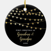 初めてのクリスマスパーソナライズされたズアズグランマアンドグランドパ セラミックオーナメント (裏面)