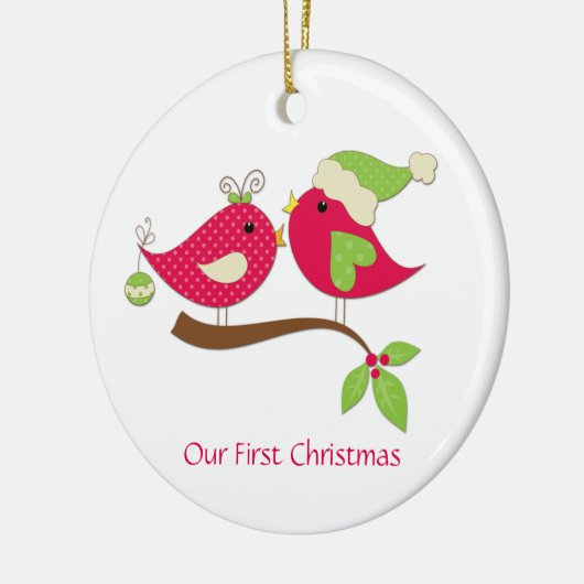 初めてのクリスマスピンク水玉模様ラブバードオンホリー セラミックオーナメント (左)