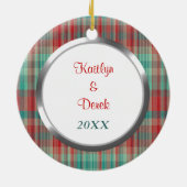 初めてのクリスマスプレイド写真テンプレート セラミックオーナメント (裏面)