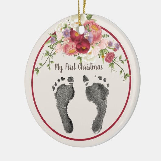 初めてのクリスマスベビーの足プリント赤フローラ セラミックオーナメント (左)