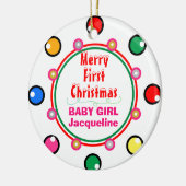初めてのクリスマスベビーガール幾何学赤緑 セラミックオーナメント (左)