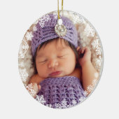 初めてのクリスマスベビーガール雪片フレームフォト セラミックオーナメント (左)