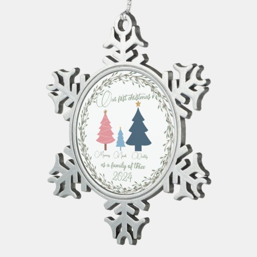 初めてのクリスマスベビーピンクと青の木 スノーフレークピューターオーナメント (右)