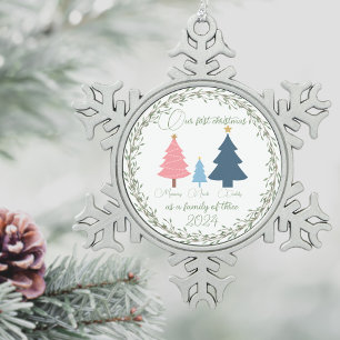 初めてのクリスマスベビーピンクと青の木 スノーフレークピューターオーナメント