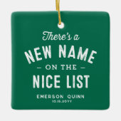 初めてのクリスマスベビー写真かわいい緑 セラミックオーナメント (正面)