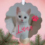 初めてのクリスマスペット猫の写真の名前paw カスタム オーナメントカード<br><div class="desc">ペット名モダンピンクスクリプトとpawプリント初めてのクリスマスkeepsakeツリーオーナメントカードを追加する。</div>