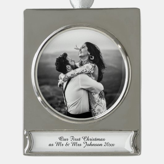 初めてのクリスマスミスター・アンド・ミセス・結婚したカップルオーナメント シルバープレートバナーオーナメント (正面)
