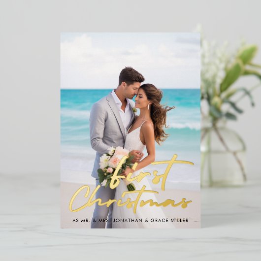 初めてのクリスマスミニマリストスクリプトタイポグラフィ写真 箔シーズンカード (立ち正面)