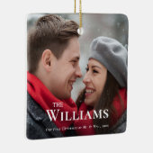 初めてのクリスマスミニマルエレガントハッピーカップル写真 セラミックオーナメント (右)