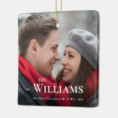 初めてのクリスマスミニマルエレガントハッピーカップル写真 セラミックオーナメント (左)