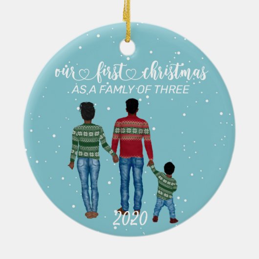 初めてのクリスマス三民族少年の家族 セラミックオーナメント (裏面)