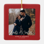 初めてのクリスマス夫妻の写真婚約した セラミックオーナメント (裏面)