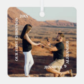 初めてのクリスマス夫妻の写真 メタルオーナメント (裏面)