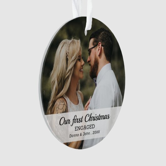 初めてのクリスマス婚約したのスモダンクリプト写真 オーナメント (正面)