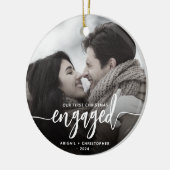 初めてのクリスマス婚約したの白いスクリプト セラミックオーナメント (左)