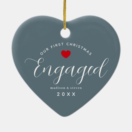 初めてのクリスマス婚約したエレガントカスタムハート セラミックオーナメント (裏面)
