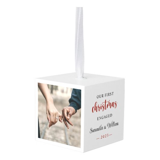 初めてのクリスマス婚約したエレガント写真 キューブオーナメント (裏面アングル)
