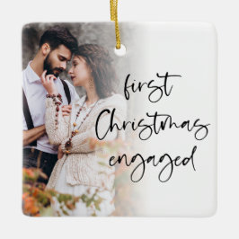 初めてのクリスマス婚約したカスタムフォトオーバーレイ セラミックオーナメント