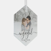 初めてのクリスマス婚約したカスタムフォトブラックスクリプト ガラスオーナメント (正面右)