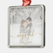 初めてのクリスマス婚約したカスタムフォト金ゴールドスクリプト メタルオーナメント (左)