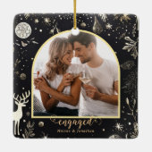 初めてのクリスマス婚約したカップルフォトホリデー セラミックオーナメント (裏面)