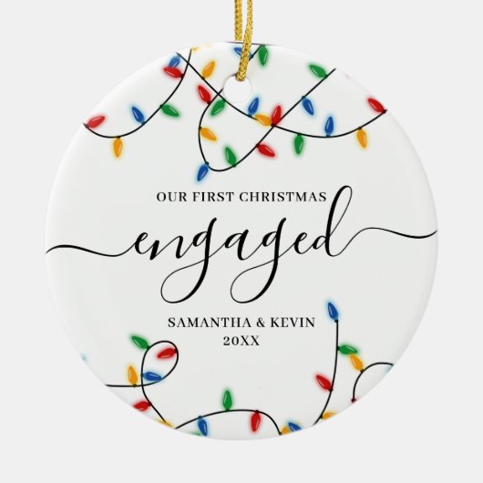 初めてのクリスマス婚約したカップル名クリスマスライト セラミックオーナメント (正面)