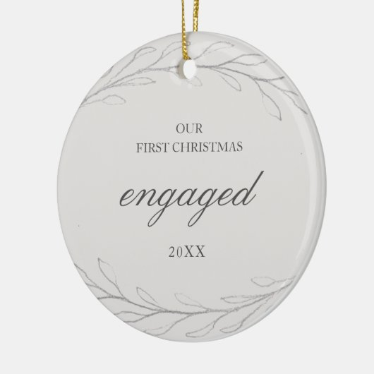 初めてのクリスマス婚約したグエレガントレイ写真 セラミックオーナメント (左)